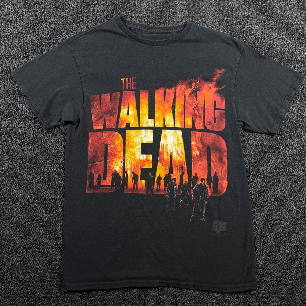 The Walking Dead AMC 2013 Mens M Black Graphic T-Shirt Fire Logo Zombies TV Show